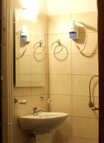 Hotel Figalia Kala Nera Oda fotoğraf